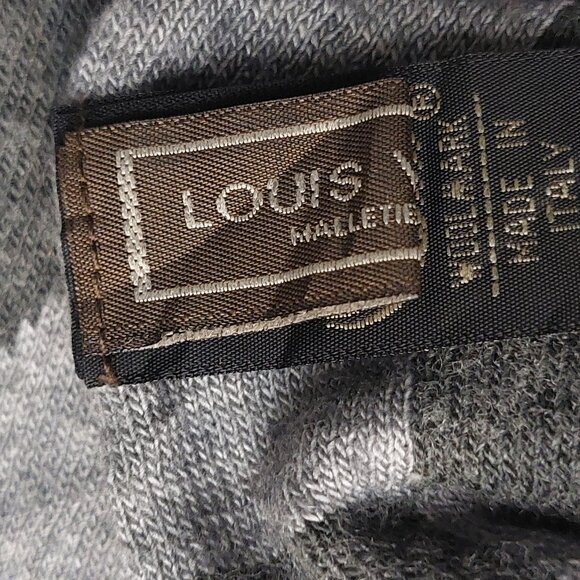 LOUIS VUITTON LV Split Dark Gray & Light Gray Scarf Pre-Owned - Picture 10 of 12